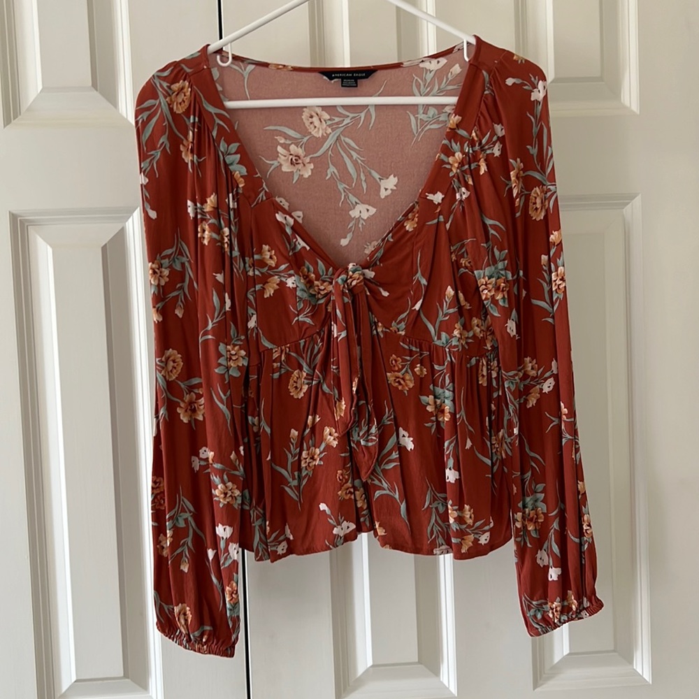 American Eagle flowy floral top with tie in front
